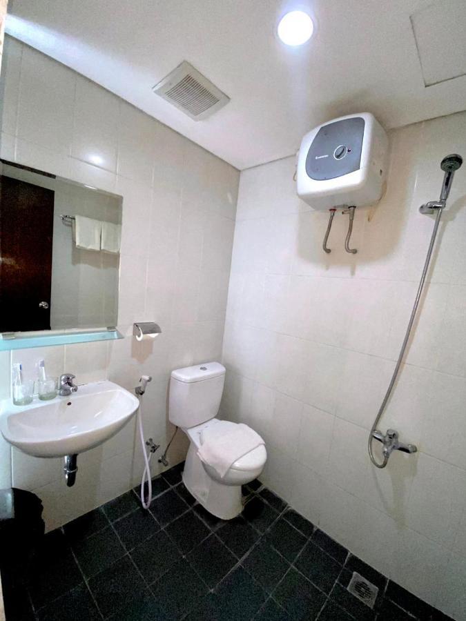 Skyland City Hotel Jatinangor Cilimus Bagian luar foto